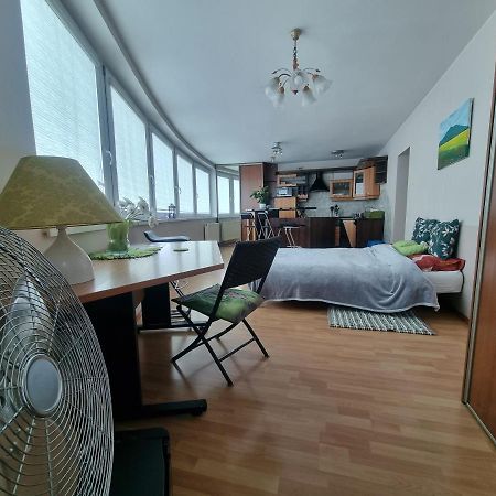 Sloneczny Apartamencik Apartment Wroclaw Ngoại thất bức ảnh