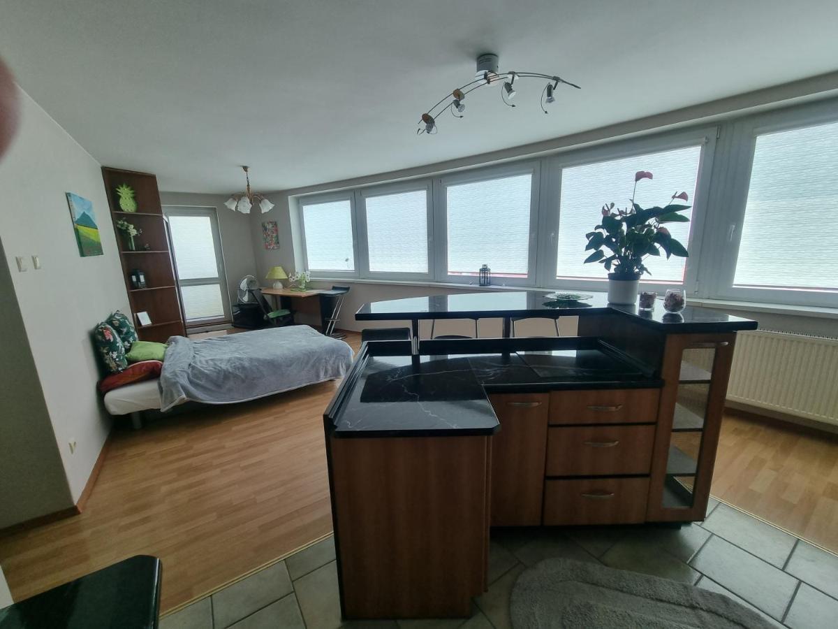 Sloneczny Apartamencik Apartment Wroclaw Ngoại thất bức ảnh