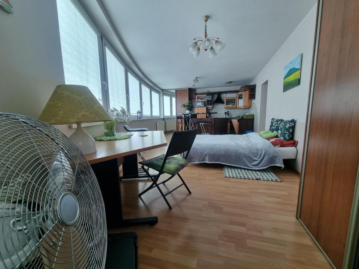 Sloneczny Apartamencik Apartment Wroclaw Ngoại thất bức ảnh
